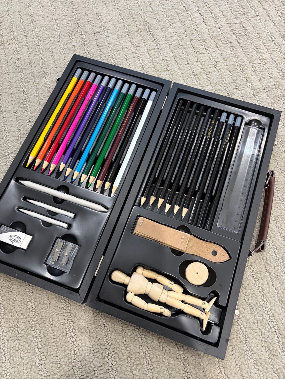 Deluxe Home Art Sketching and Colored Pencil Set in Black